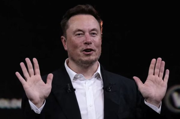 非常谋略 特斯拉1万亿薪酬内幕曝光：马斯克“真的”威胁要离开
